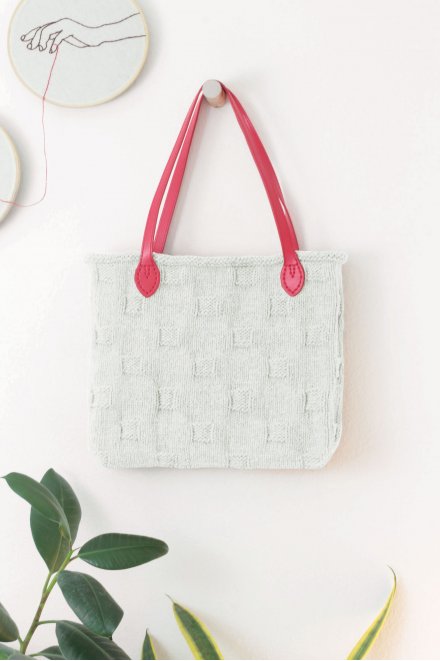 Nova vita 4 uppskriftabók - 16 bags & accessories projects