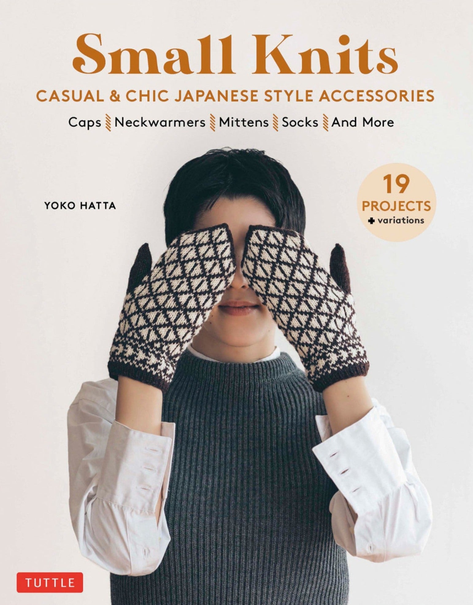 Small knits - casual and chic Japanese style accessories